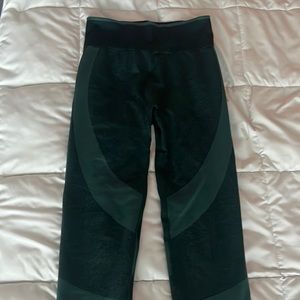 PINK green leggings size medium